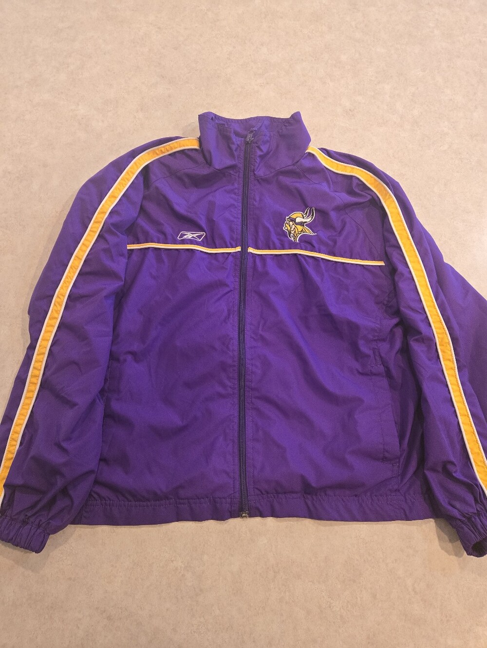 Minnesota Vikings Windbreaker- Youth Large